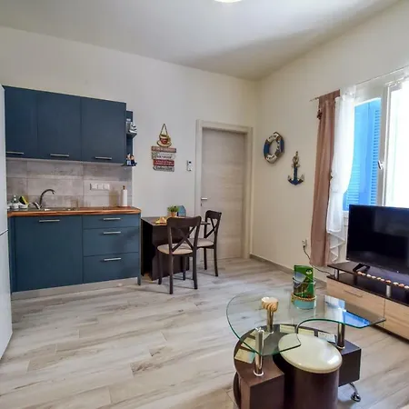 Blue Sea Y Кавала